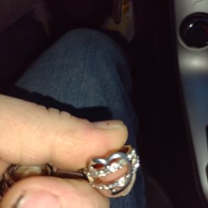 Women's rings make offer